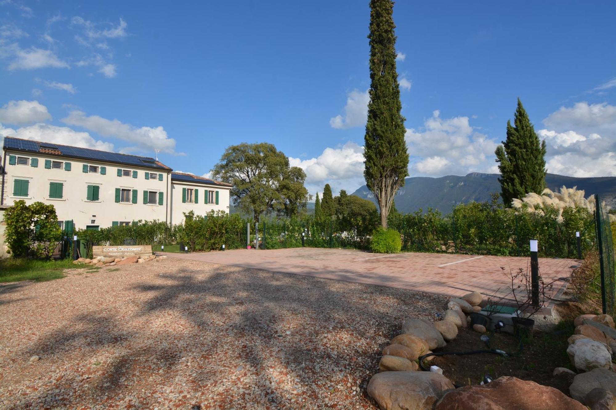 Residence Corte Bellebarbe Rivoli Veronese Kültér fotó