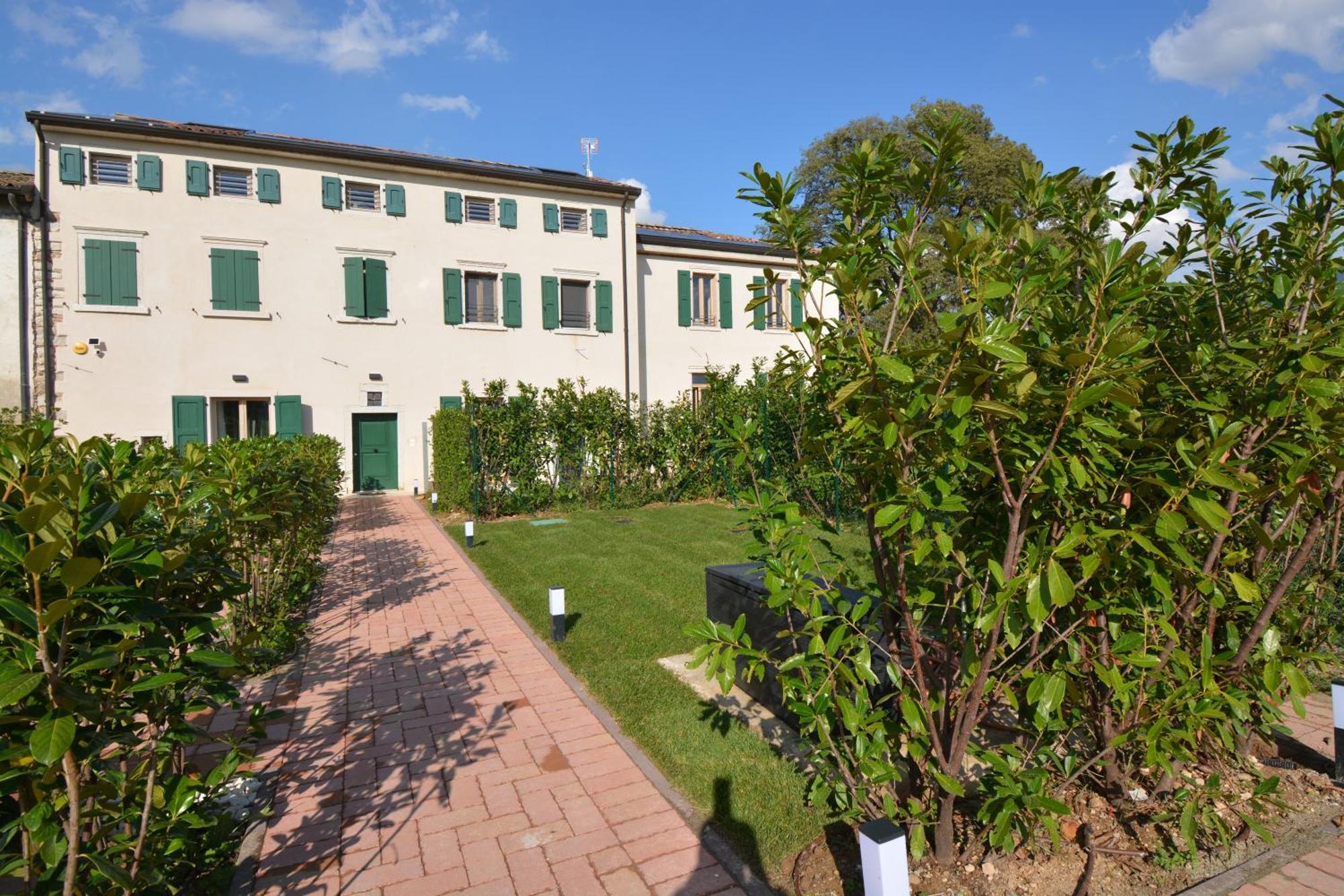 Residence Corte Bellebarbe Rivoli Veronese Kültér fotó